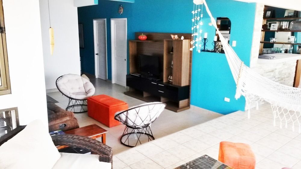 Chescos Hotel 살리나스 외부 사진